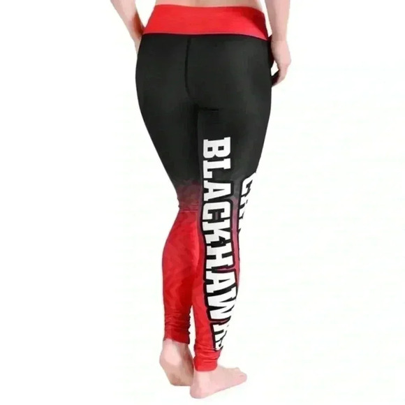NWOT CHICAGO BLACKHAWKS LEGGINGS 🏒🥅 - Picture 3 of 3